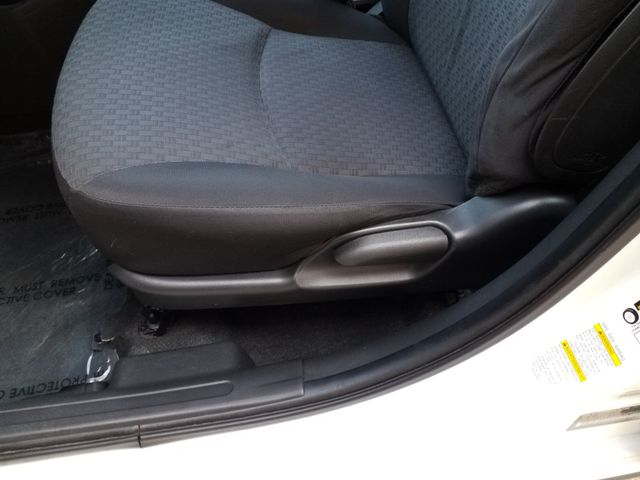 2017 Mitsubishi Mirage ES photo 18