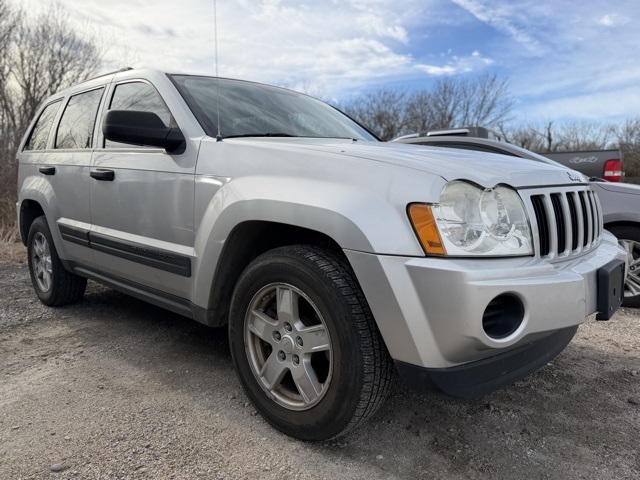 2005 Jeep Grand Cherokee Laredo's photo