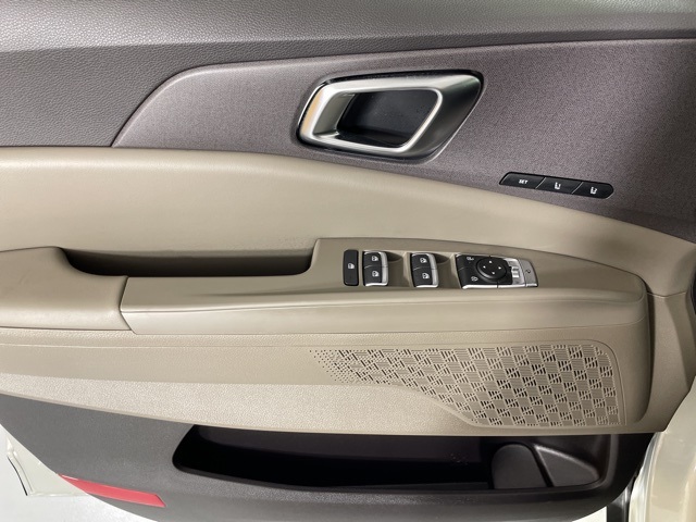 2026 Kia Carnival EX photo 12