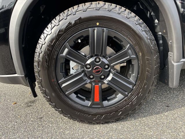 2026 Nissan Rogue SV photo 4