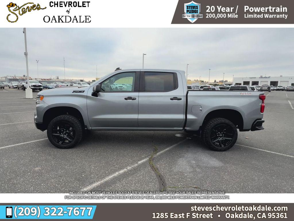 2023 Chevrolet Silverado 1500 LT Trail Boss photo 2