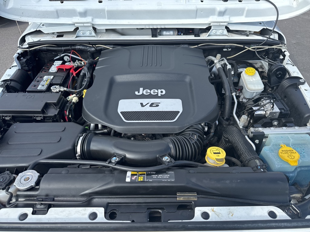 2017 Jeep Wrangler Rubicon photo 9