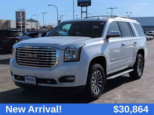 2019 Gmc Yukon SLT photo 2