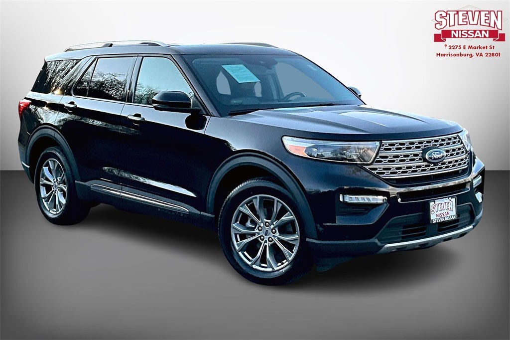 2022 Ford Explorer Limited's photo