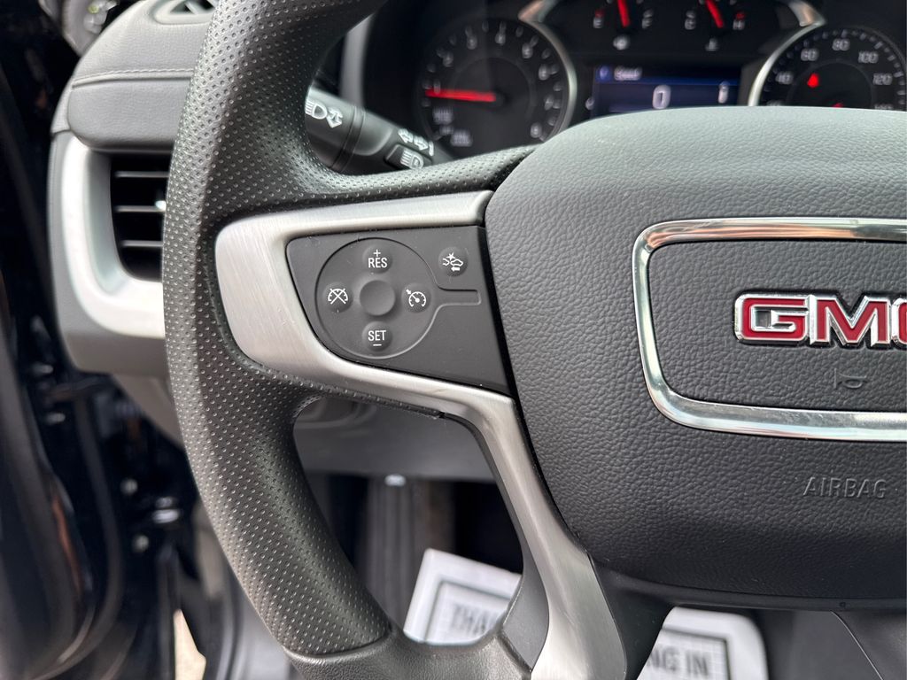 2023 Gmc Terrain SLE photo 35