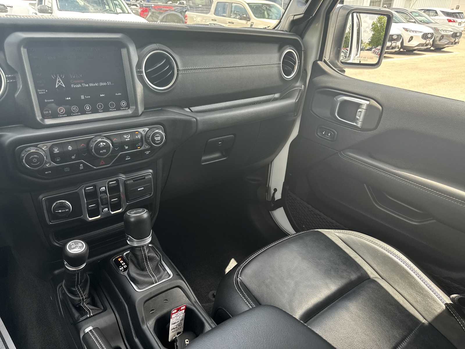 2022 Jeep Wrangler 4xe Unlimited Sahara photo 21