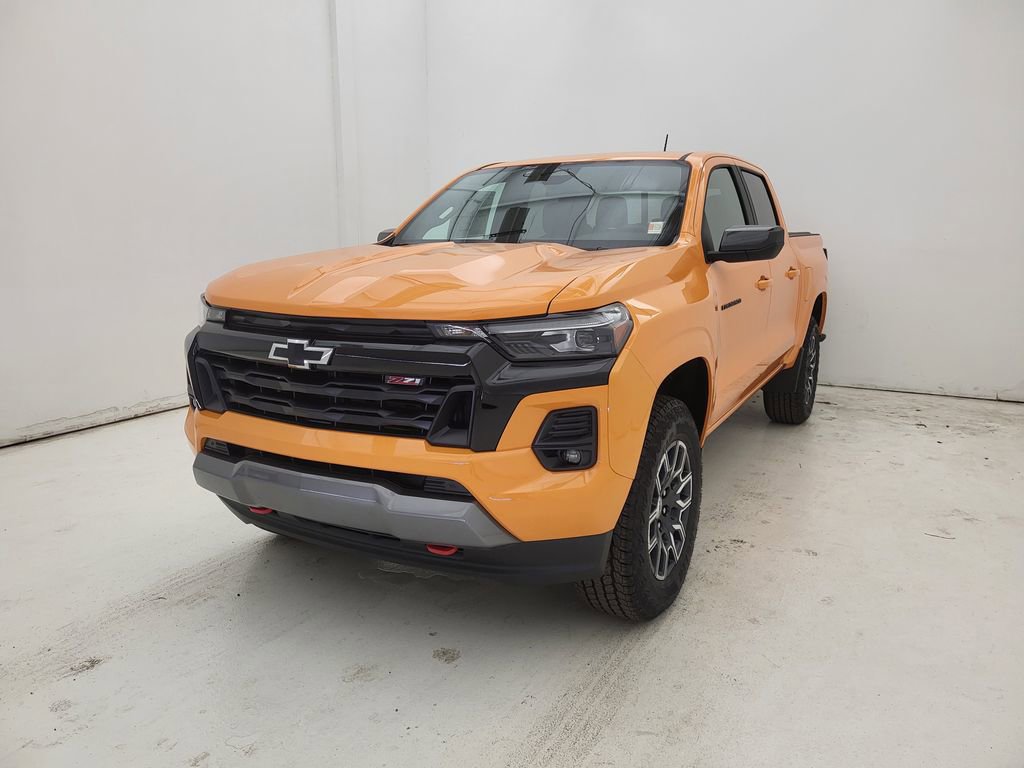 2025 Chevrolet Colorado Z71 photo 18