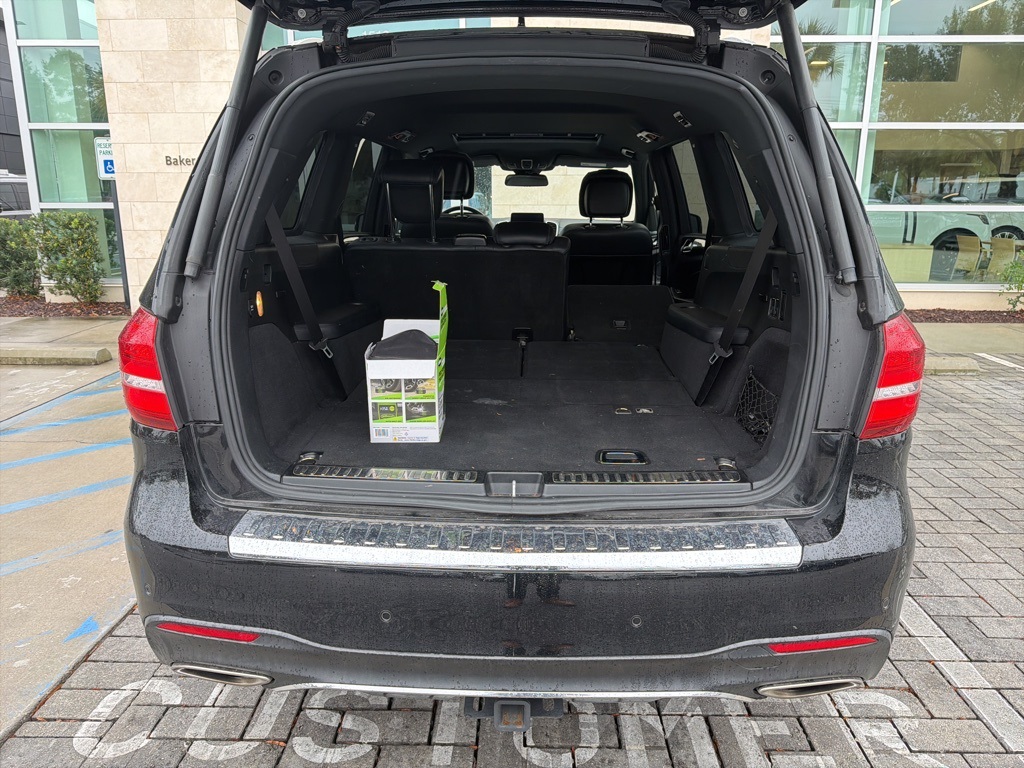 2017 Mercedes Benz GLS 550 4MATIC photo 3