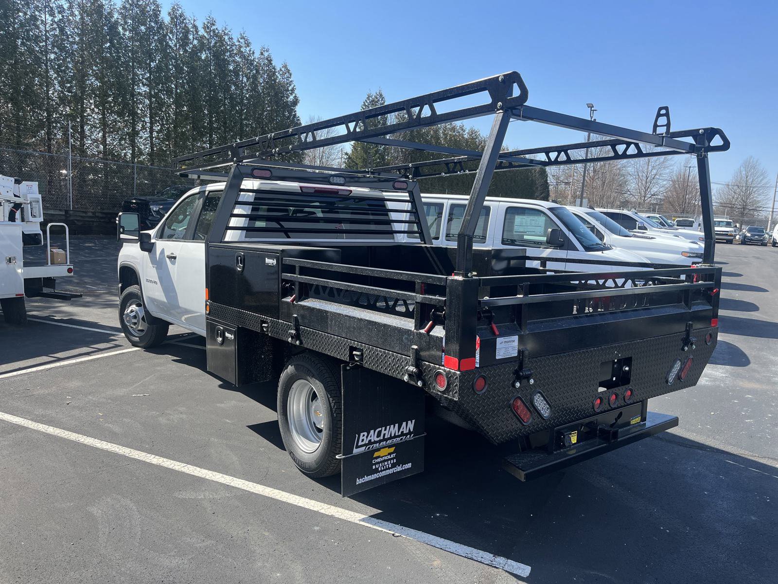 2024 Chevrolet Silverado 3500HD Work Truck photo 2