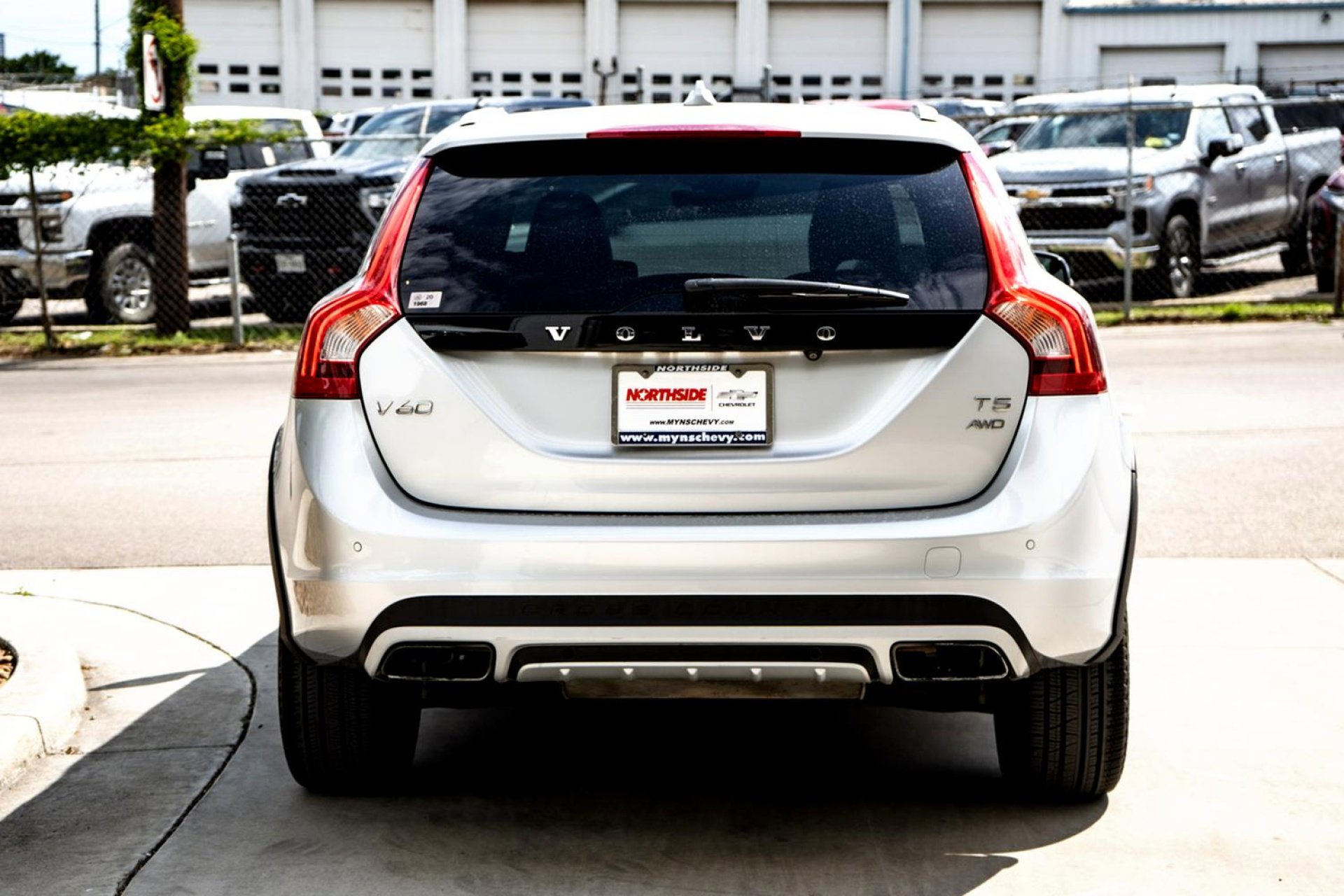 2018 Volvo V60 Cross Country T5 AWD photo 6