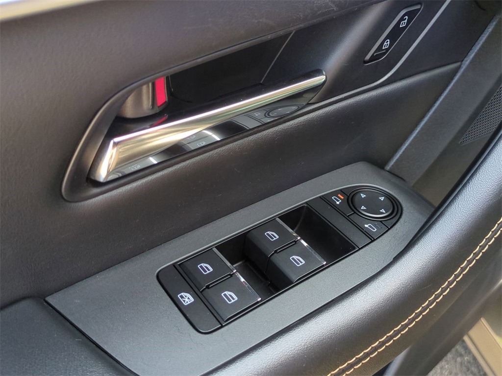 2024 Mazda CX-90 Premium photo 12