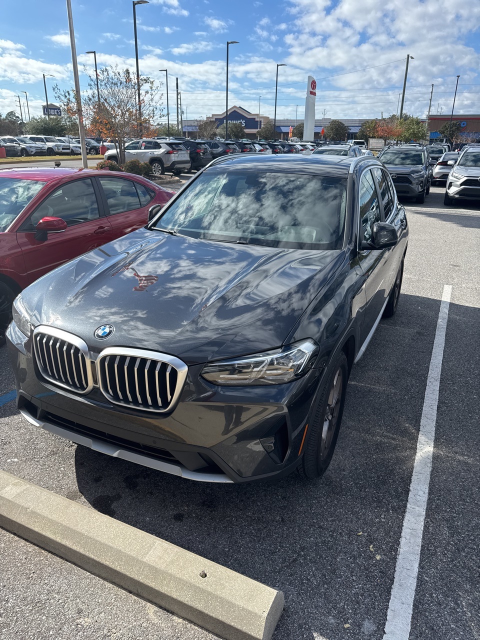 2022 BMW X3 30i's photo