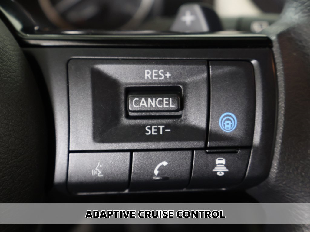 2023 Nissan Rogue SV photo 2