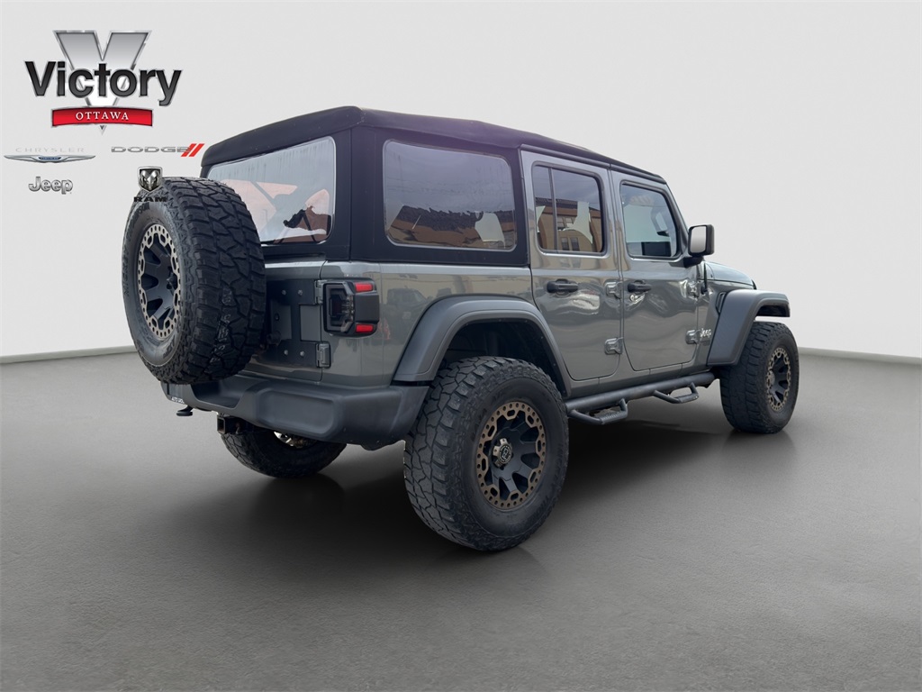 2018 Jeep Wrangler Unlimited Sport photo 3