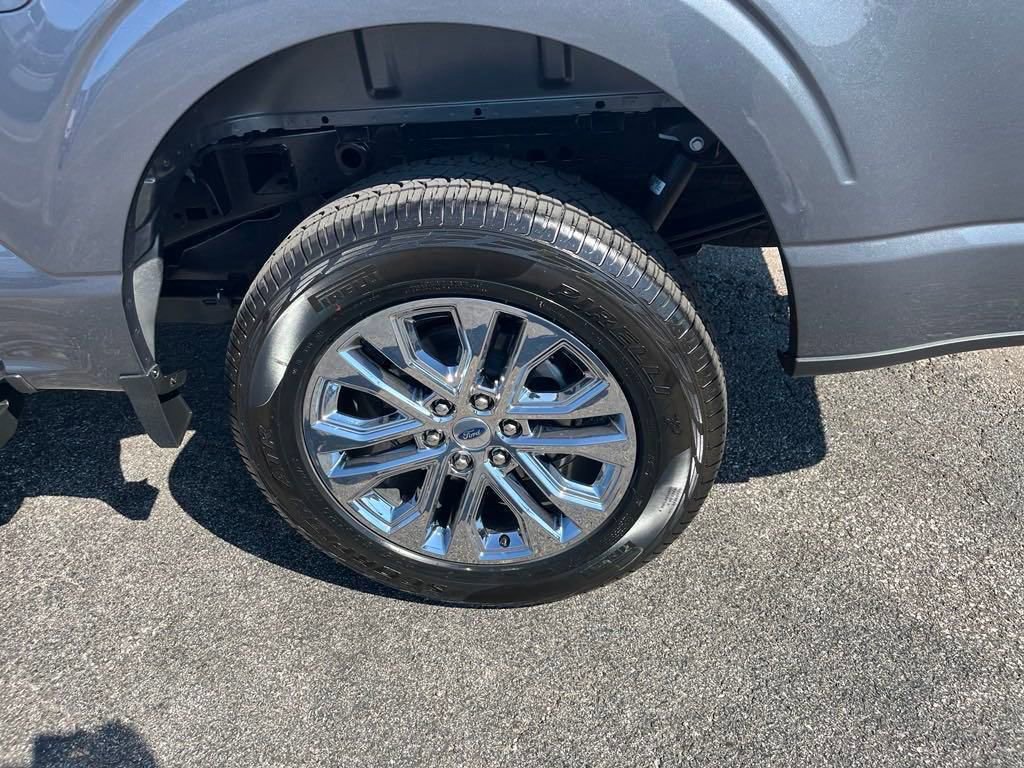 2024 Ford F-150 XLT photo 7
