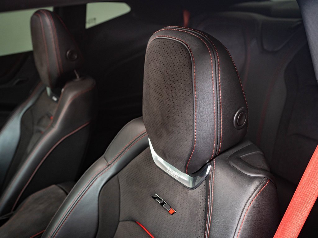 2020 Chevrolet Camaro ZL1 photo 22