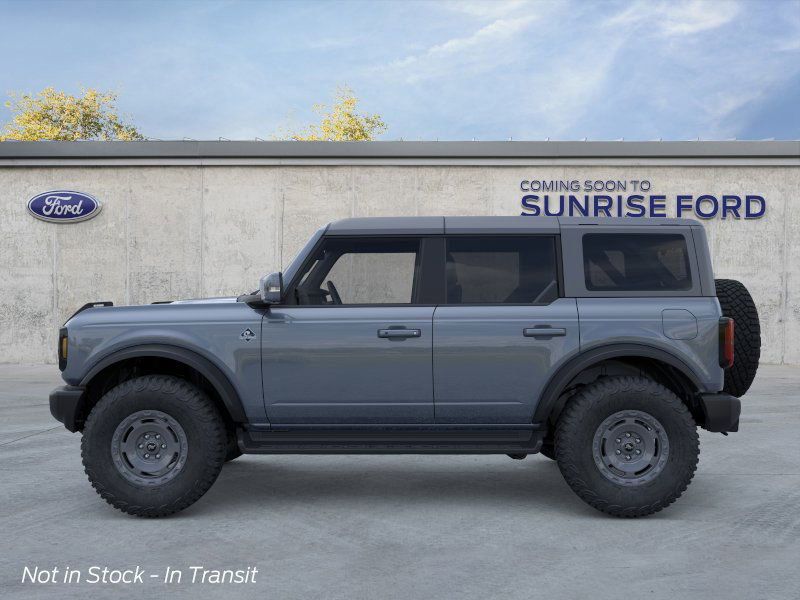 2025 Ford Bronco Outer Banks photo 3