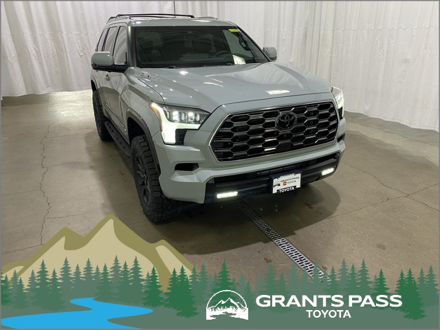 2026 Toyota Sequoia Platinum's photo