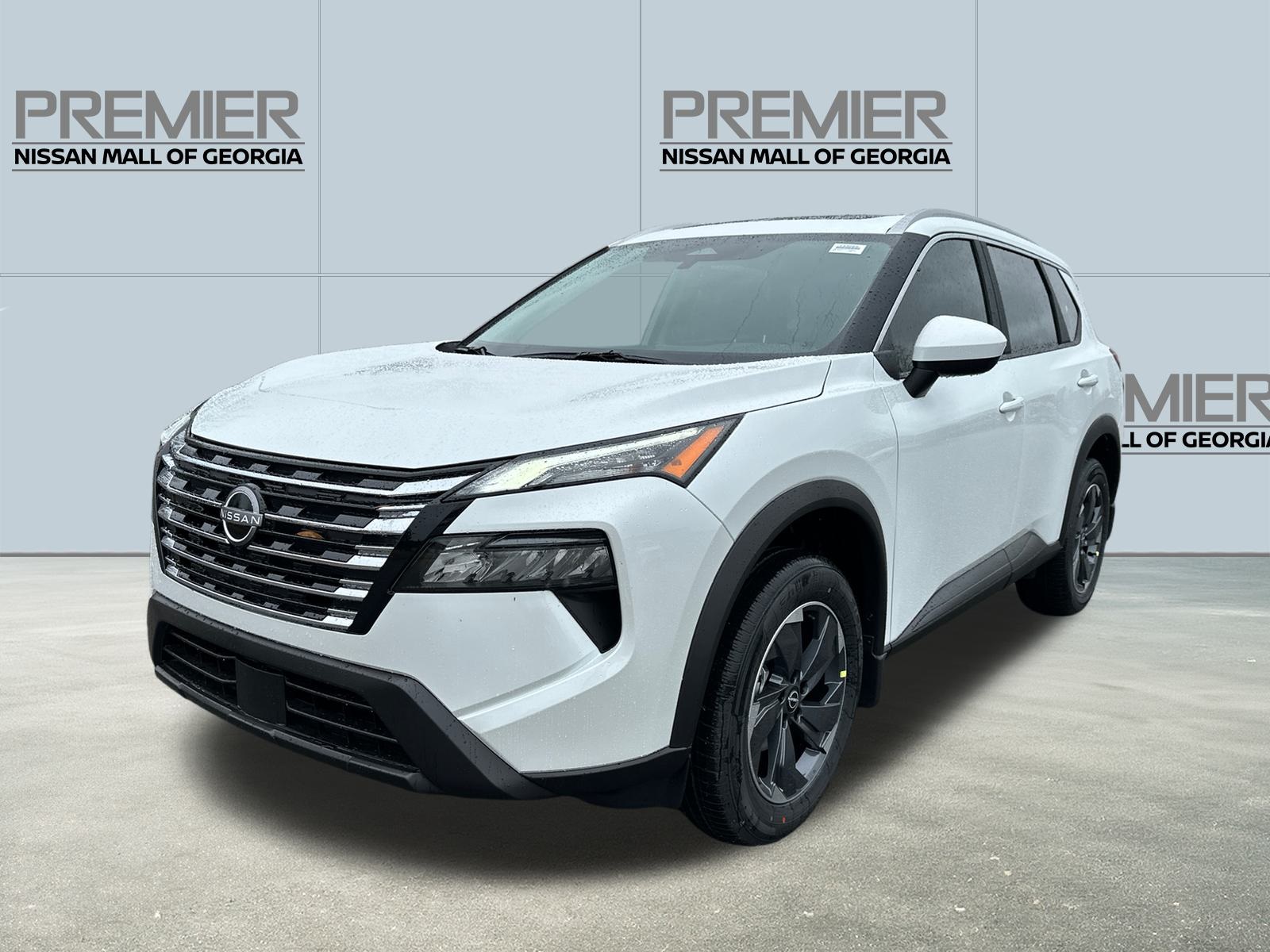 2026 Nissan Rogue SV's photo