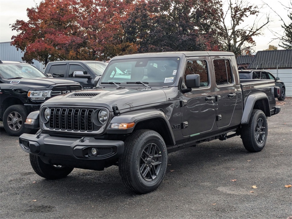 2025 Jeep Gladiator Sport S photo 3