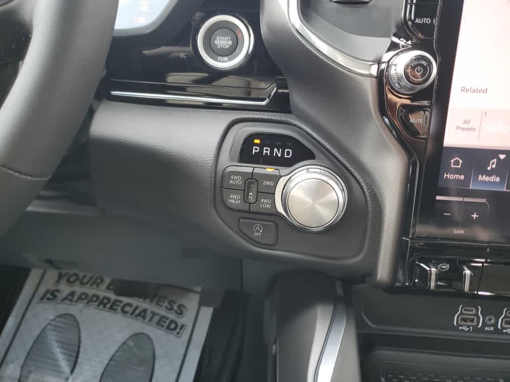 2026 Ram 1500 Laramie photo 16