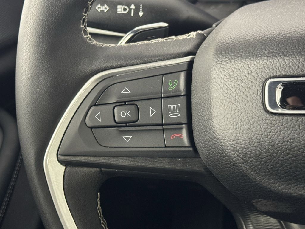 2024 Jeep Grand Cherokee Altitude X photo 18
