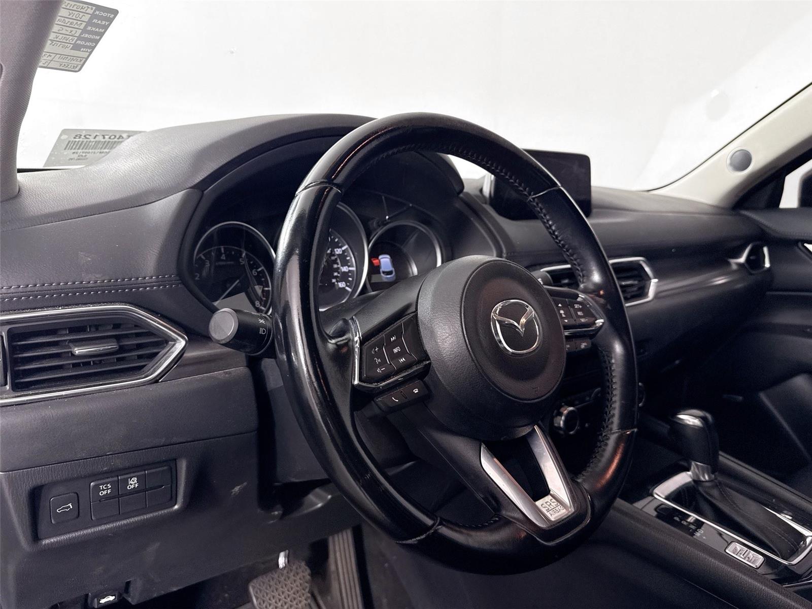 2018 Mazda CX-5 Touring photo 11