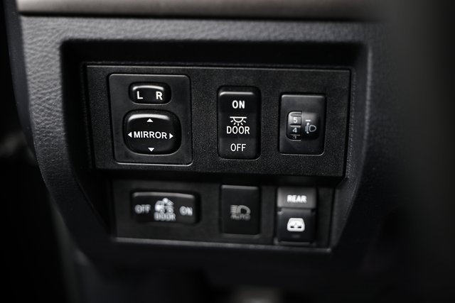 2019 Toyota Tundra SR5 Grade photo 16