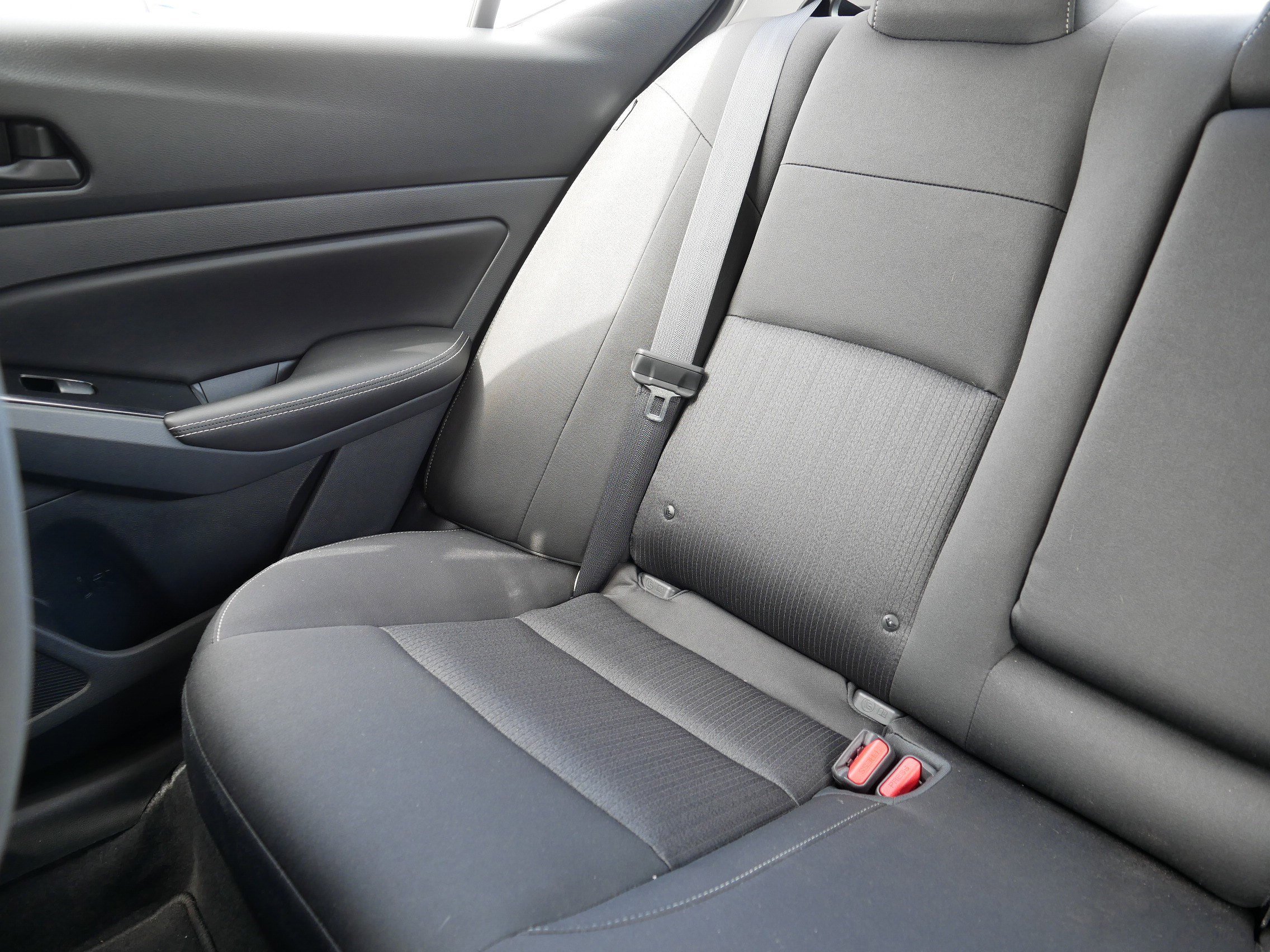 2023 Nissan Altima 2.5 SV photo 12