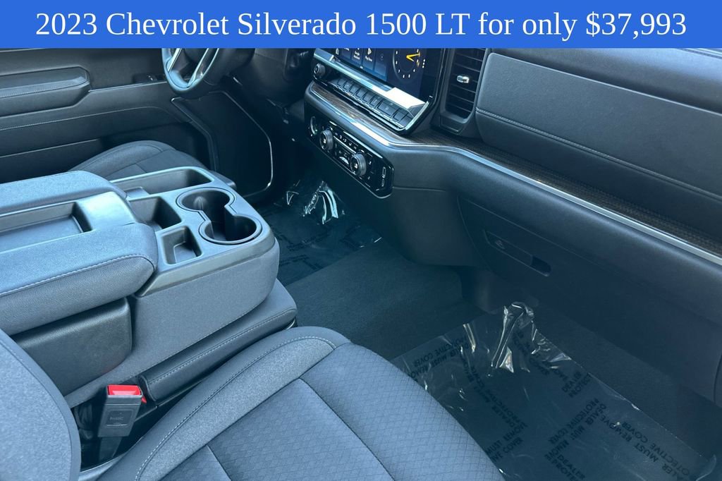 2023 Chevrolet Silverado 1500 LT photo 14