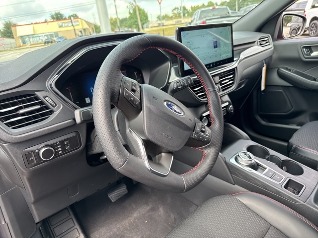 2026 Ford Escape ST-Line photo 27