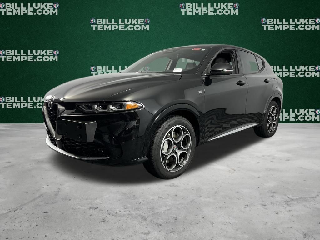 2024 Alfa Romeo Tonale Ti photo 2