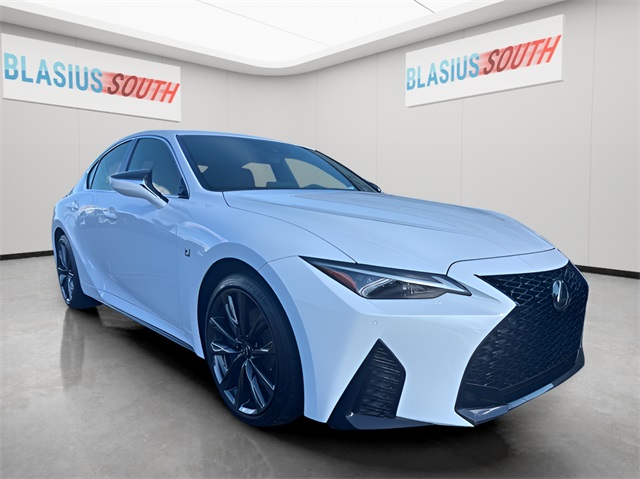 2023 Lexus IS 350 F SPORT's photo