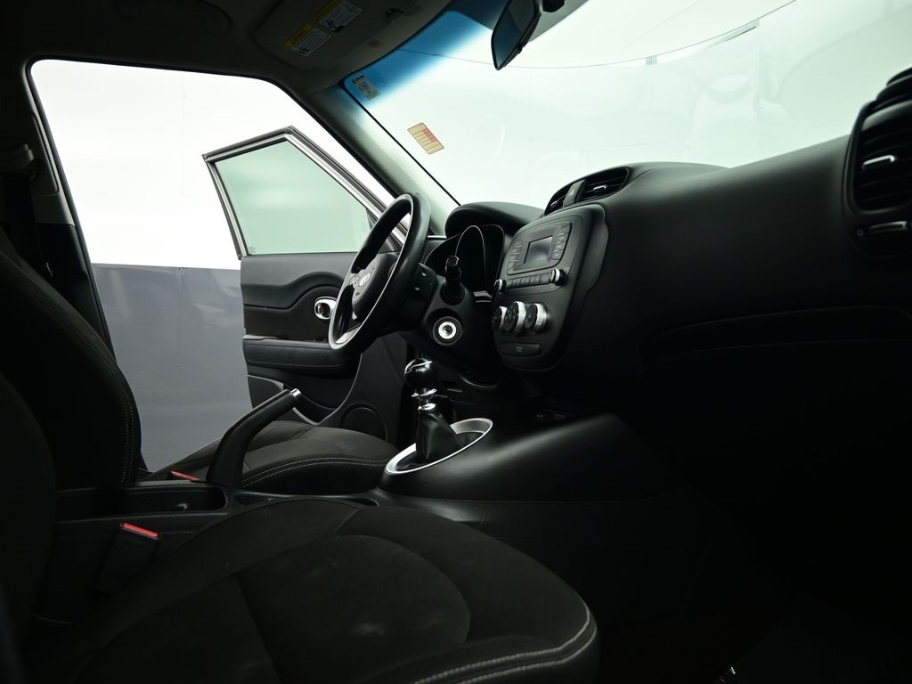 2015 Kia Soul Base photo 30