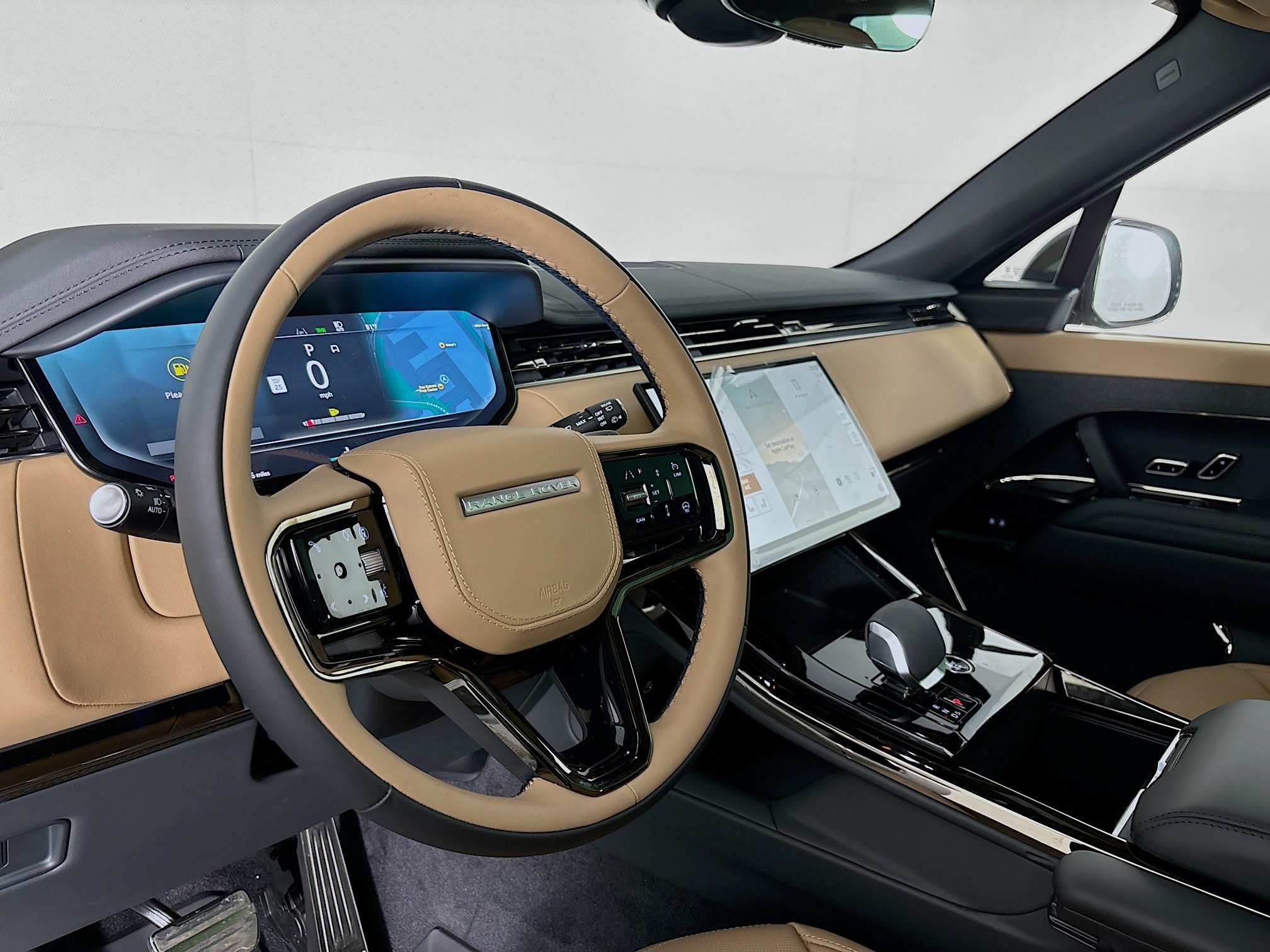 2025 Land Rover Range Rover Sport SE photo 8