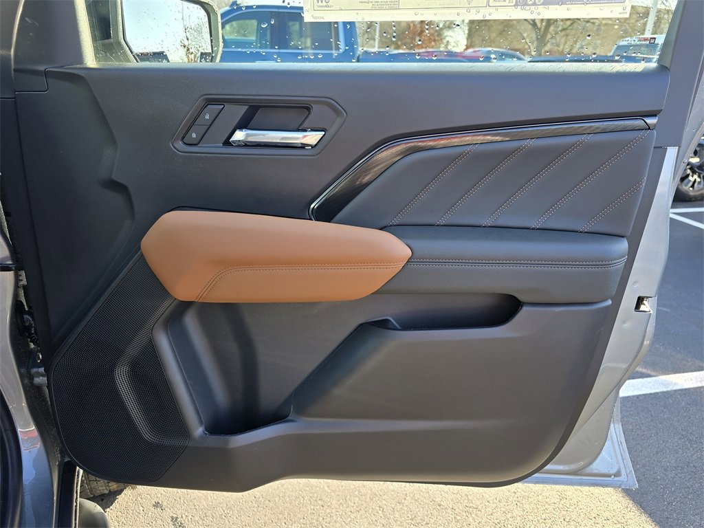 2025 Gmc Canyon AT4 photo 29