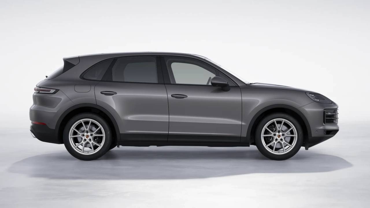 2026 Porsche Cayenne photo 7