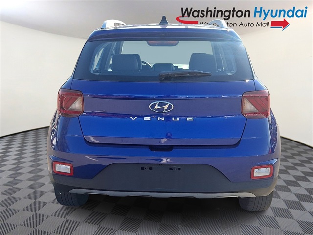 2022 Hyundai Venue SEL Limited photo 5