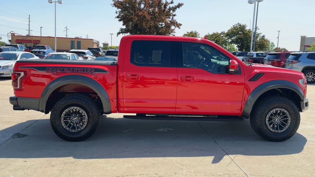 2019 Ford F-150 Raptor photo 9