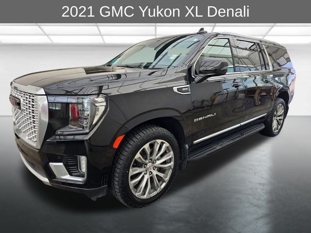 2021 GMC Yukon XL Denali's photo