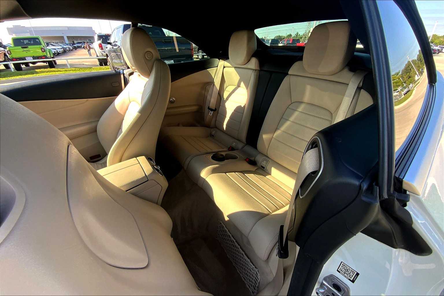 2019 Mercedes Benz C 300 photo 19
