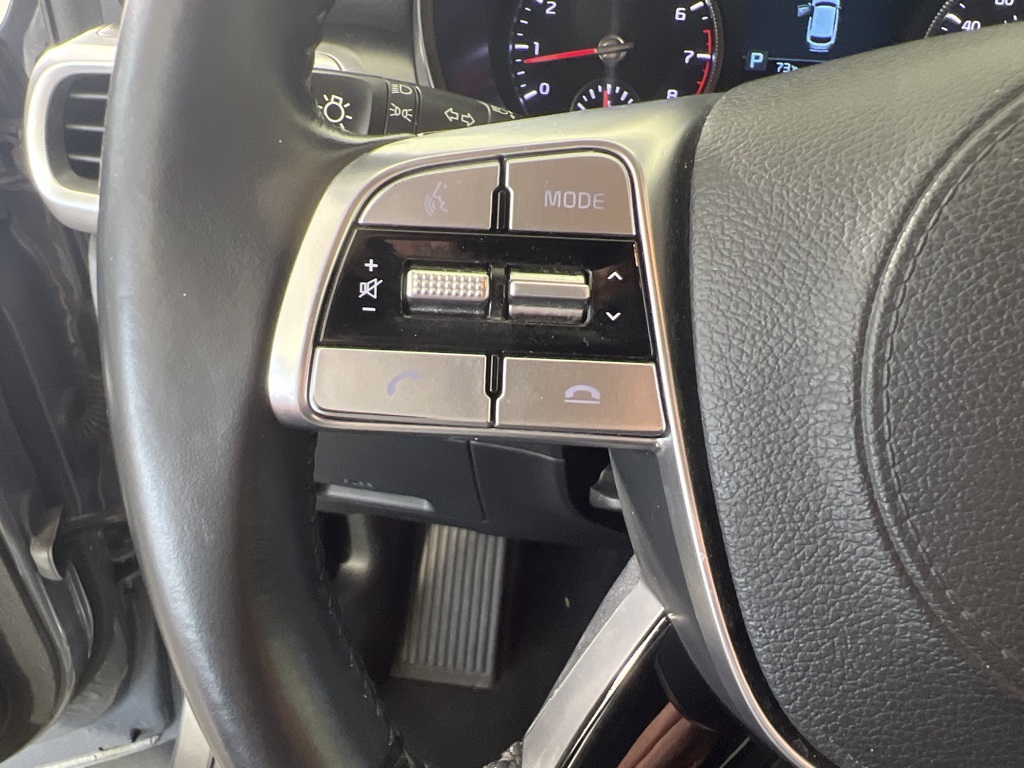 2020 Kia Telluride LX photo 5
