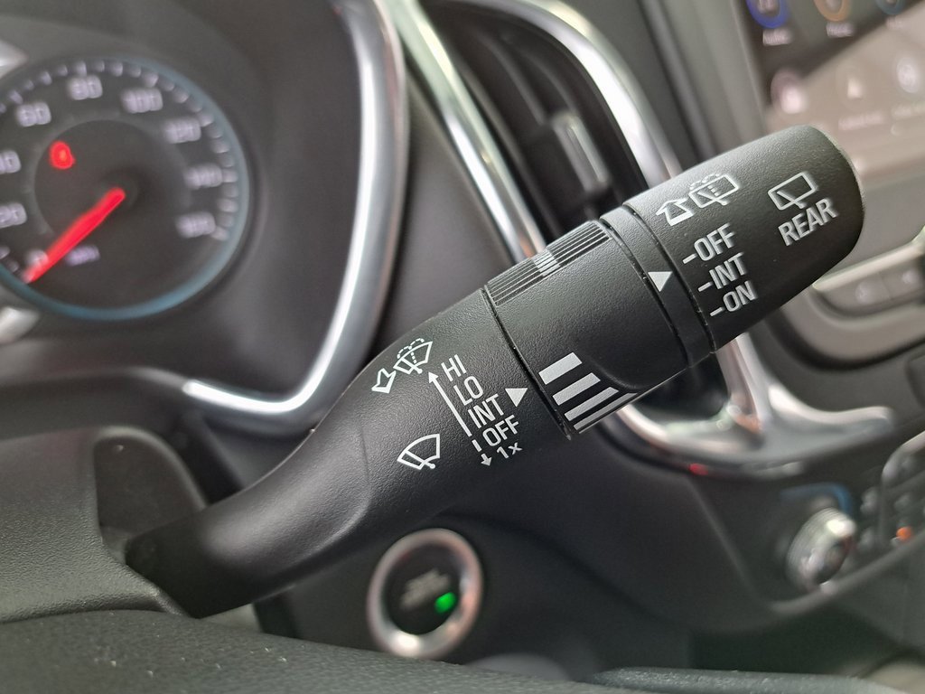 2022 Chevrolet Equinox LT photo 13