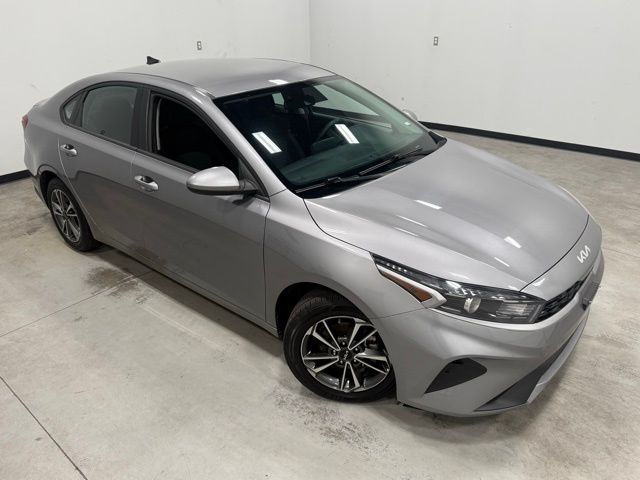 2023 Kia Forte LXS photo 28