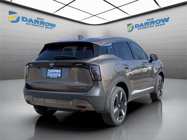 2025 Nissan Kicks SR photo 5