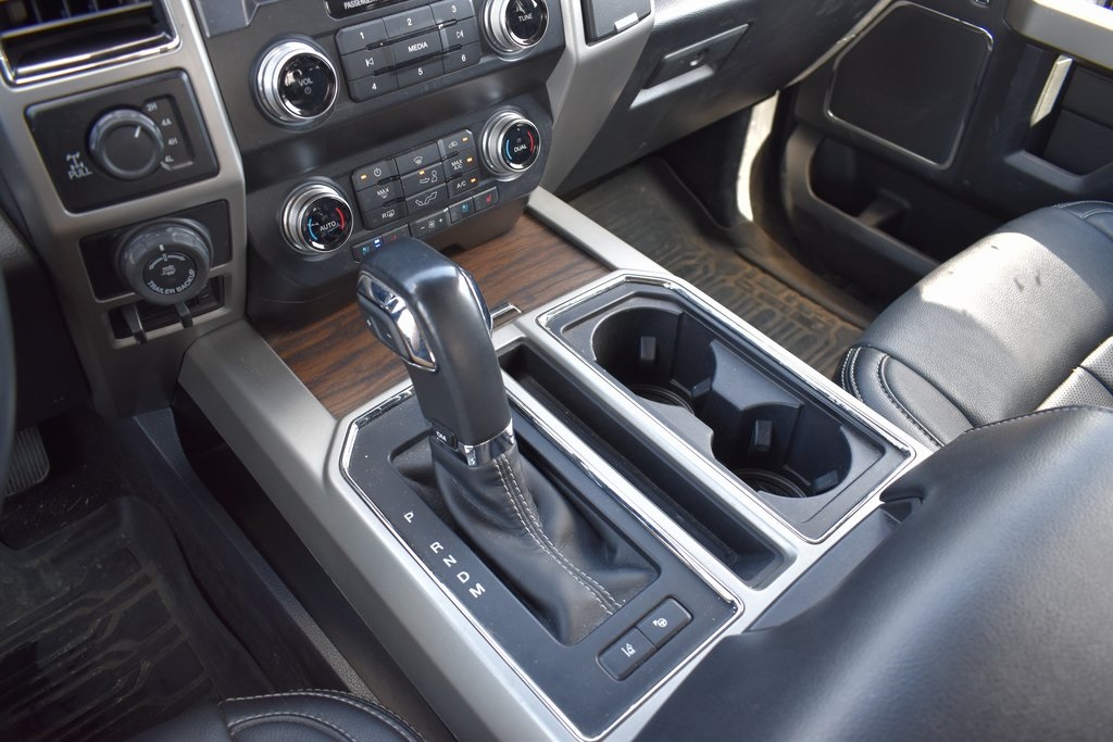 2020 Ford F-150 Lariat photo 13