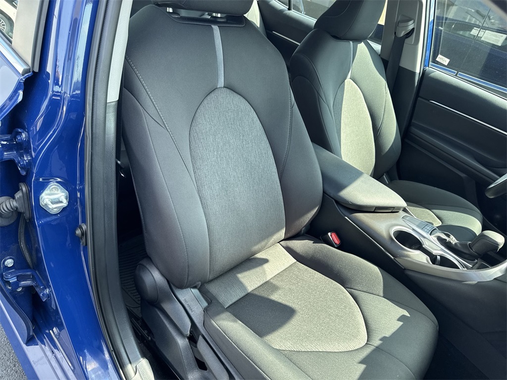 2024 Toyota Camry LE photo 29