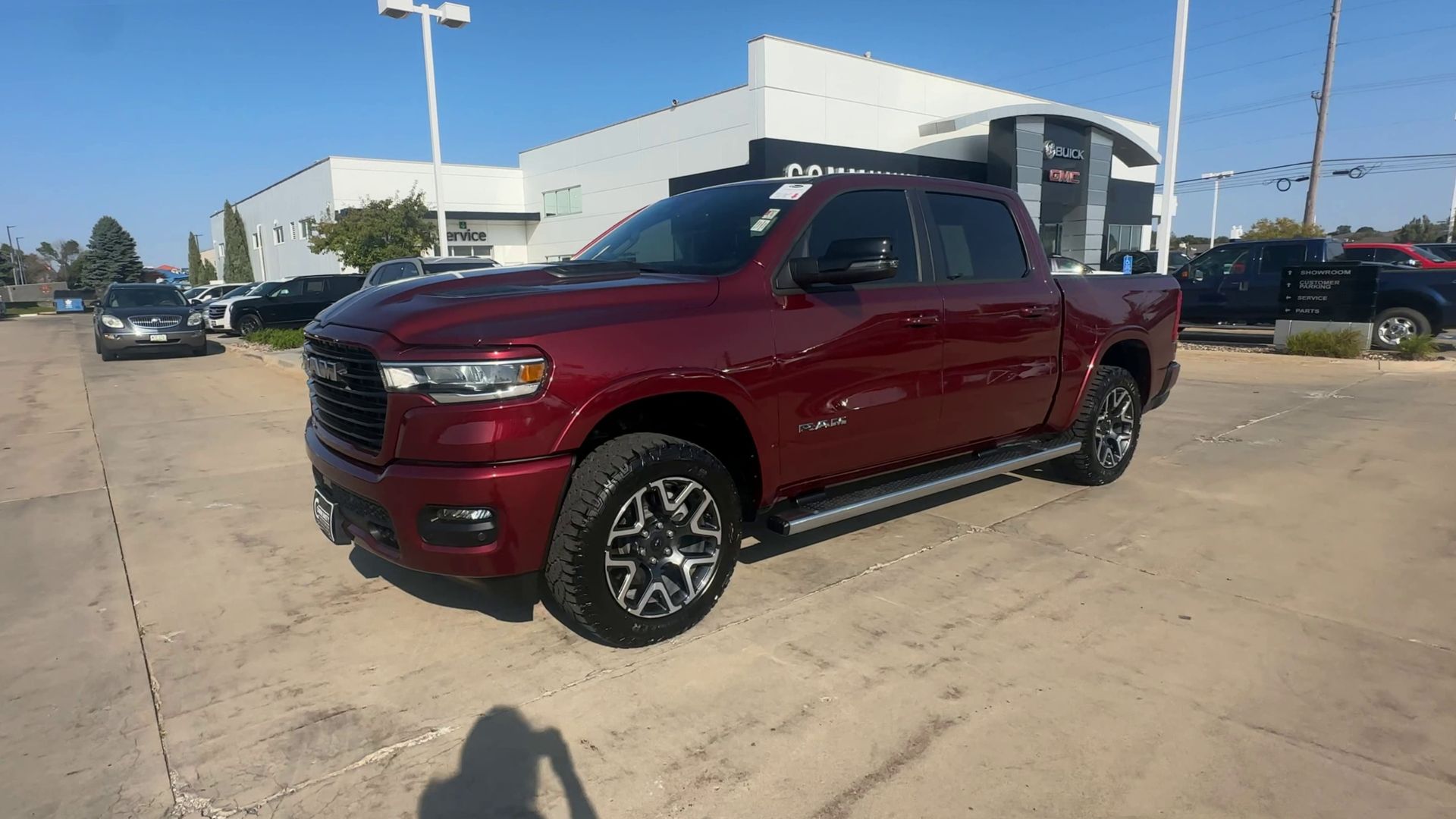 2025 Ram 1500 Laramie photo 3
