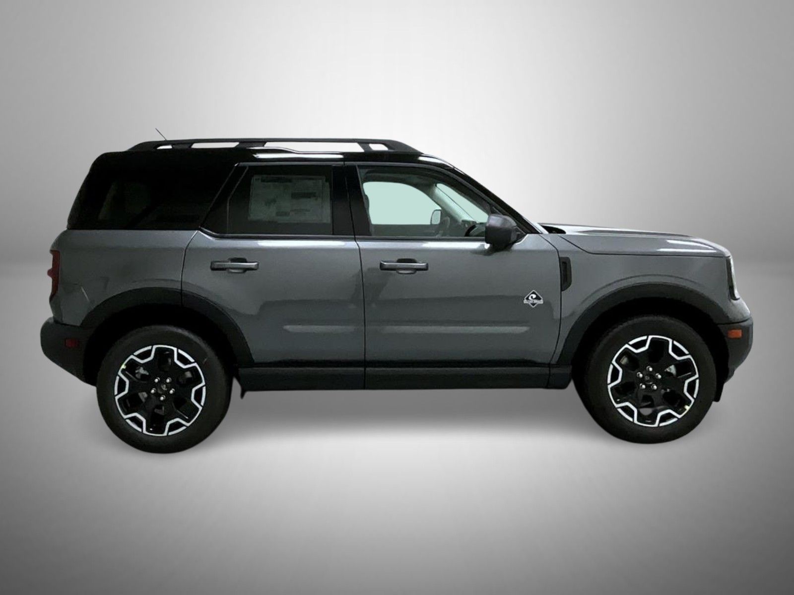 2025 Ford Bronco Sport Outer Banks photo 4