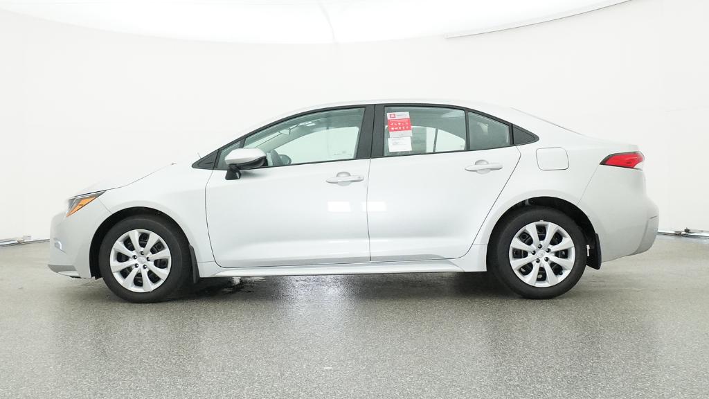 2025 Toyota Corolla LE photo 10